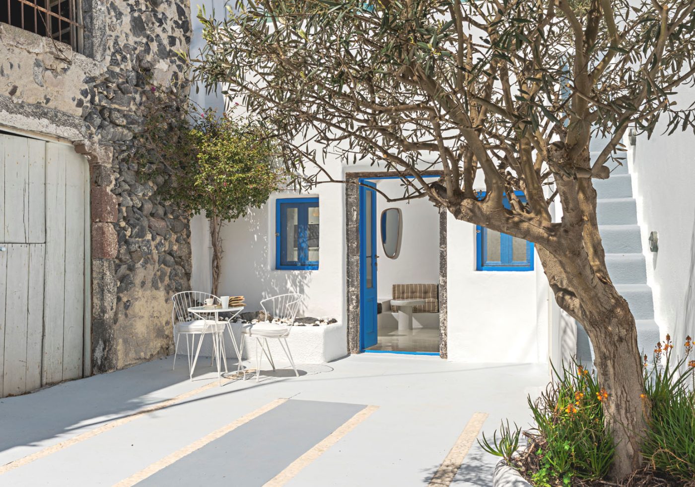 crown of fira santorini cave house entrance garden 3