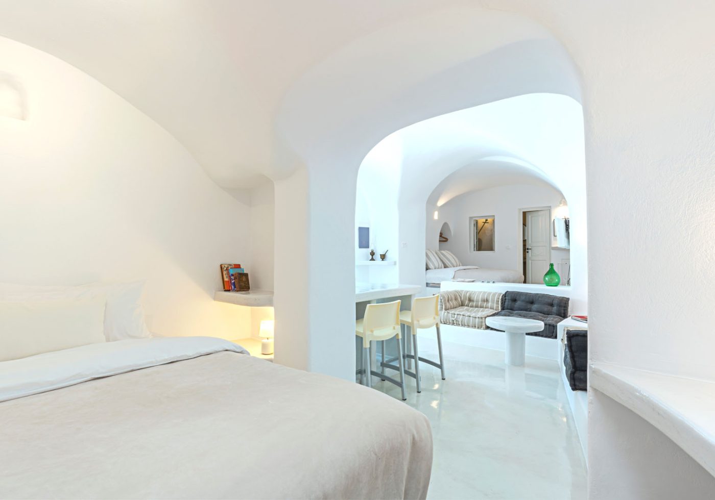 crown of fira santorini cave house master bedroom 3